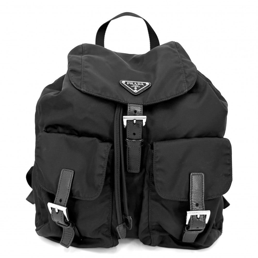 PRADA プラダ リュック トライアングルロゴ バックパック メンズ レディース ナイロン ブラック 黒 シルバー金具 ユニセックス【中古品】