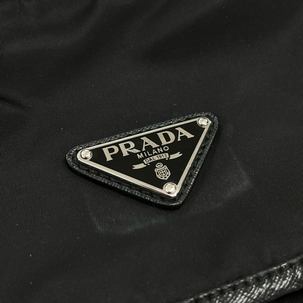 PRADA プラダ リュック トライアングルロゴ 1BZ039 ナイロン ブラック 黒 シルバー金具 レディース【中古品】
