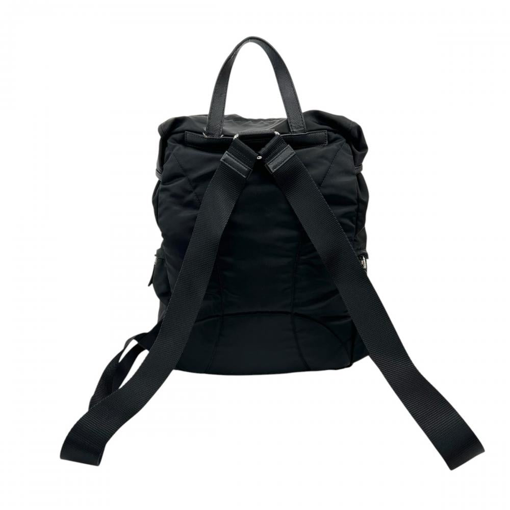 PRADA プラダ リュック トライアングルロゴ 1BZ039 ナイロン ブラック 黒 シルバー金具 レディース【中古品】