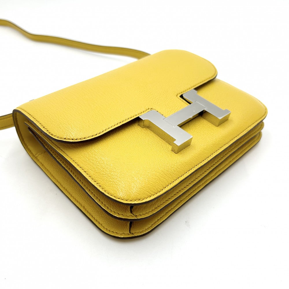 HERMES エルメス ショルダーバッグ コンスタンス3 ミニ ポシェット 革 かばん 鞄 B刻印 シェーブル イエロー シルバー金具 レディース 2023年【中古品】
