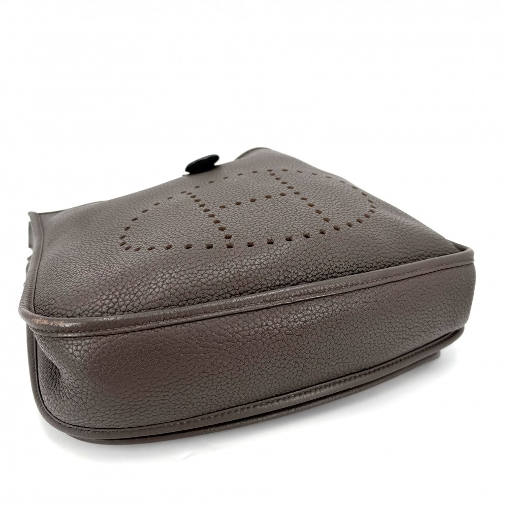 HERMES エルメス ショルダーバッグ エブリンPM 3 Evelyne □M刻印 レザー ブラウン 茶 シルバー金具 レディース 2009年【中古品】