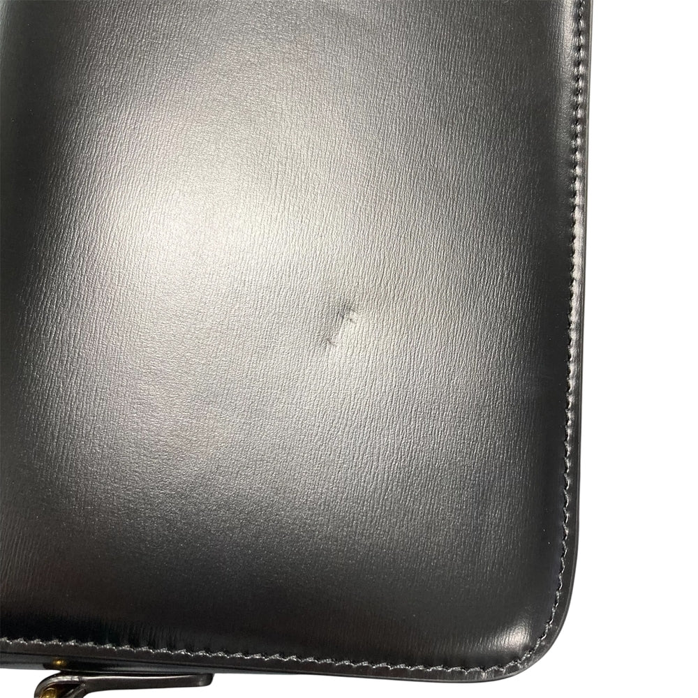 CELINE セリーヌ ショルダーバッグ ティーン トリオンフ レザー ブラック 黒 ゴールド金具 レディース【中古品】