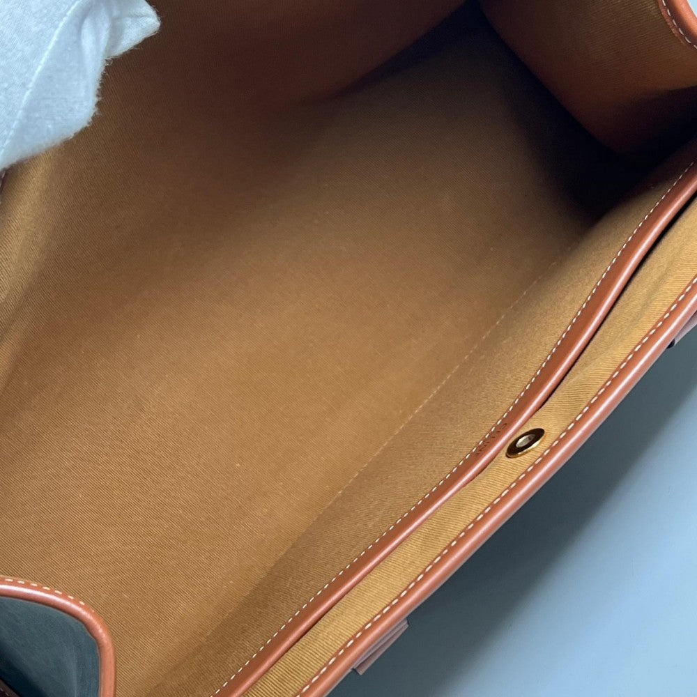 CELINE セリーヌ トートバッグ トリオンフ PVC レザー ブラウン 茶 ゴールド金具 レディース【中古品】