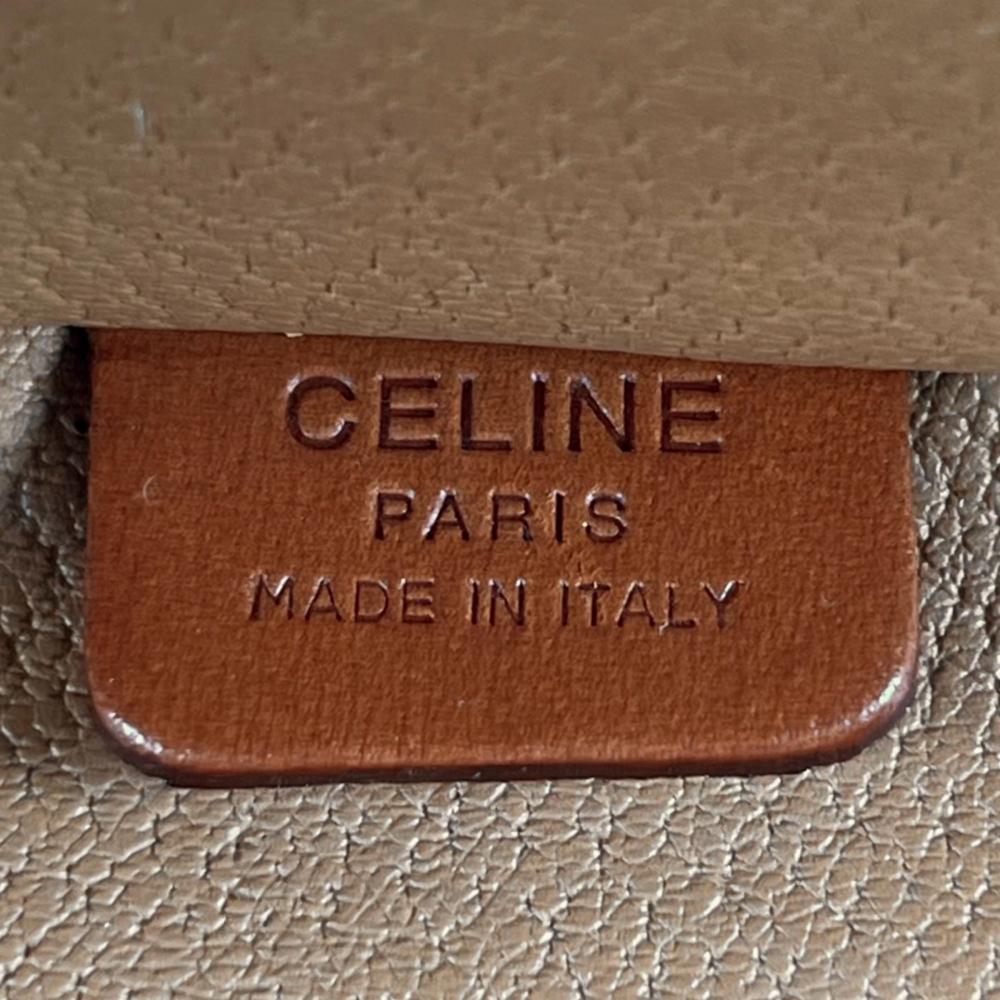 CELINE セリーヌ ポーチ マカダムバニティバッグ センターロゴ MC96 PVC レザー ブラウン 茶 ゴールド金具 レディース【中古品】