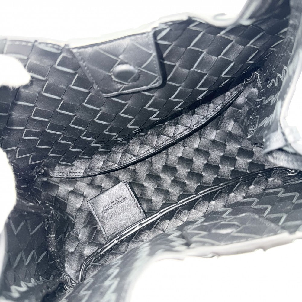 BOTTEGAVENETA ボッテガヴェネタ トートバッグ イントレチャート スモール　カンパーナ ハンドバッグ レザー ブラック 黒 レディース【中古品】
