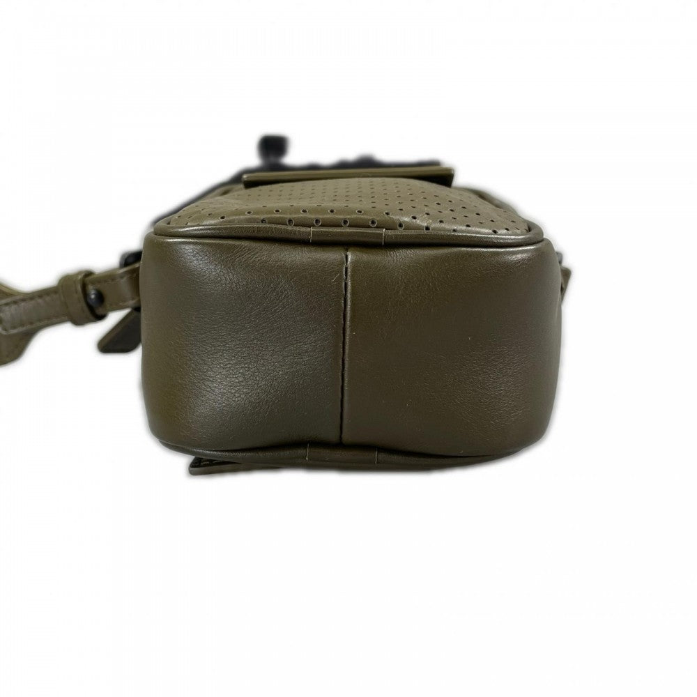 BOTTEGAVENETA ボッテガヴェネタ ショルダーバッグ レッジェーロ スムースレザー カーキ その他金具 ユニセックス【中古品】