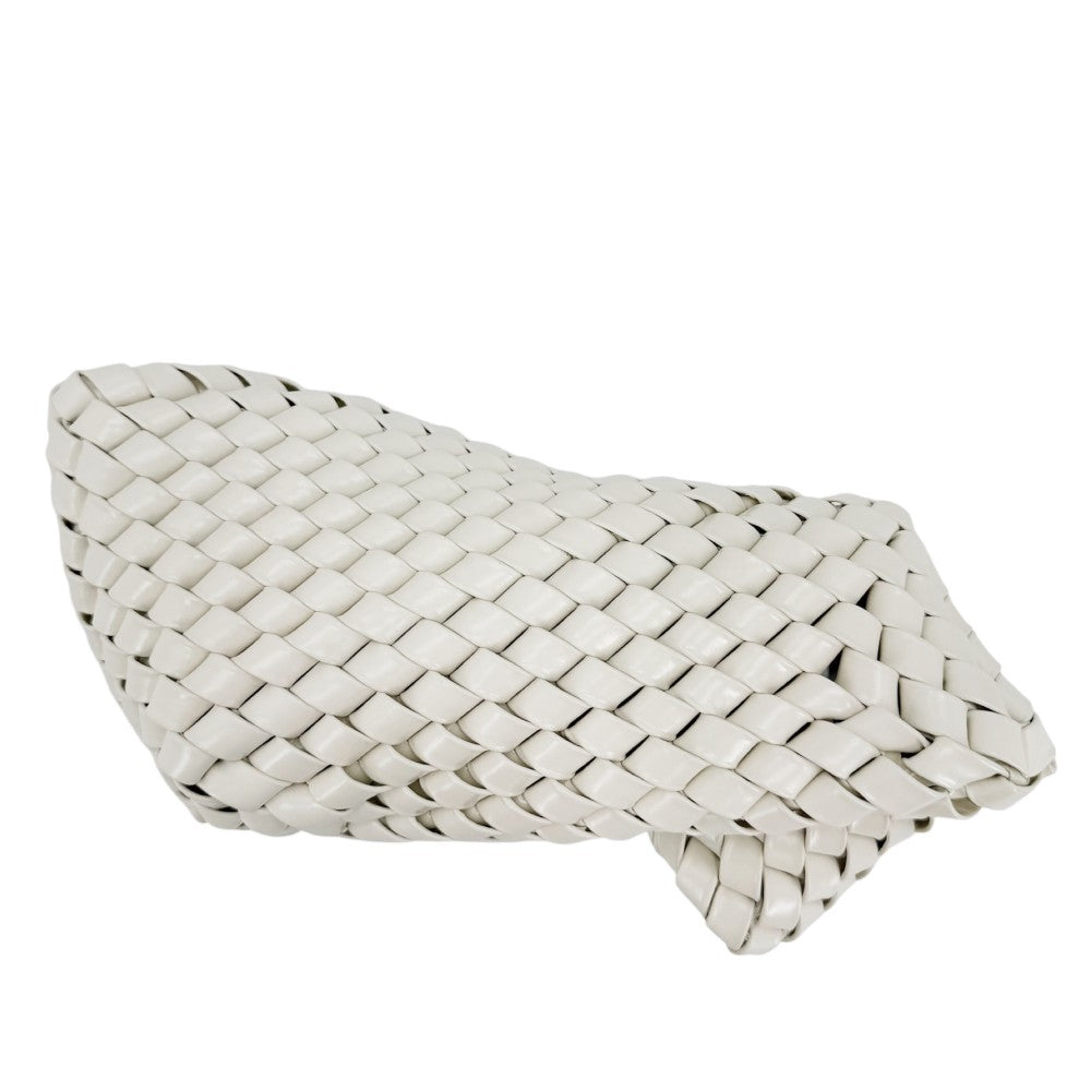 BOTTEGAVENETA ボッテガヴェネタ クラッチバッグ イントレチャート 小物入れ ポーチ エナメル ホワイト 白 シルバー金具 レディース【中古品】