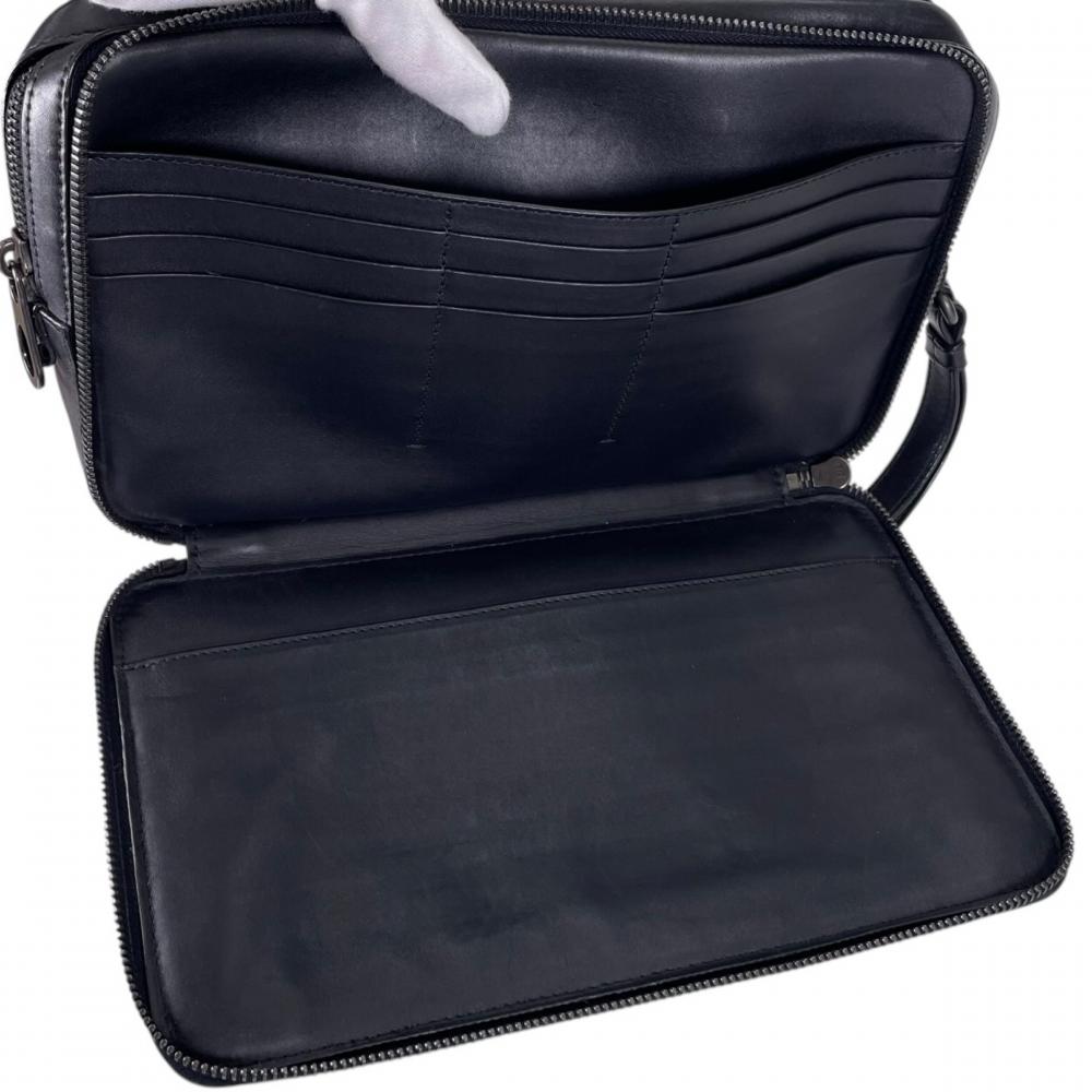 BOTTEGAVENETA ボッテガヴェネタ クラッチバッグ イントレチャート ハンドバッグ 391670 カーフ レザー ブラック 黒 ブラック金具 メンズ【中古品】