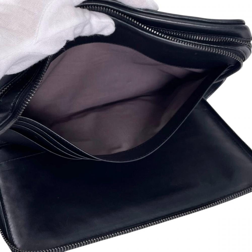 BOTTEGAVENETA ボッテガヴェネタ クラッチバッグ イントレチャート ハンドバッグ 391670 カーフ レザー ブラック 黒 ブラック金具 メンズ【中古品】