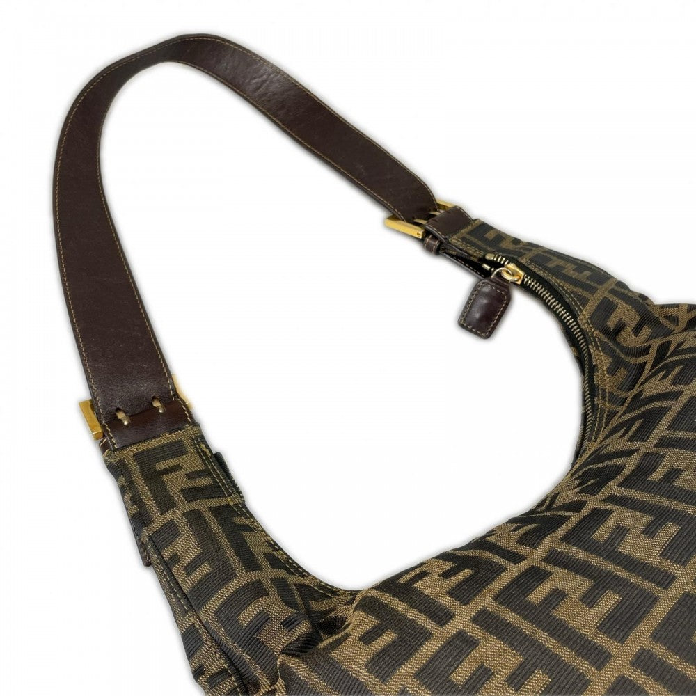 FENDI フェンディ ショルダーバッグ ズッカ ワンショルダー キャンバス ブラウン 茶 ゴールド金具 レディース【中古品】