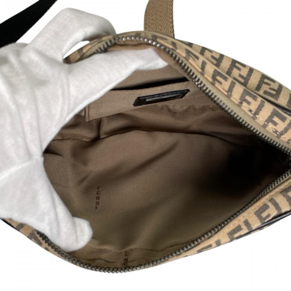 FENDI フェンディ ショルダーバッグ ズッキーノ ミニマル 8BR324 キャンバス レザー ブラウン 茶 シルバー金具 レディース【中古品】