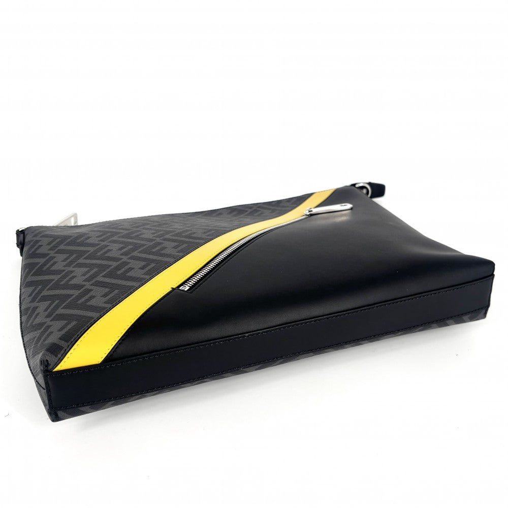 FENDI フェンディ ショルダーバッグ ダイアゴナルメッセンジャーバッグ FF セカンドバッグ 2WAY 7VA470 レザー グレー イエロー シルバー金具 メンズ【中古品】