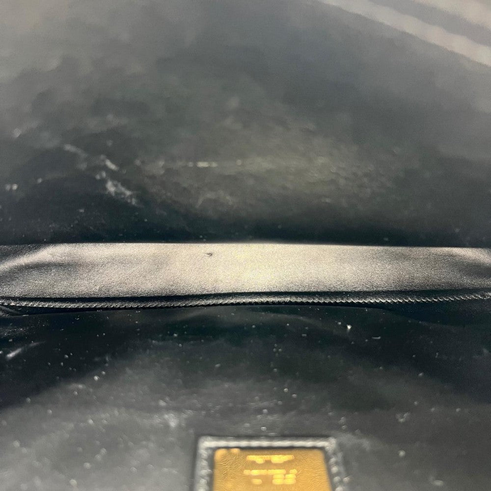 FENDI フェンディ ハンドバッグ ピーカブー レギュラー スタッズ 8BN290 ブラック 黒 ゴールド金具 レディース【中古品】