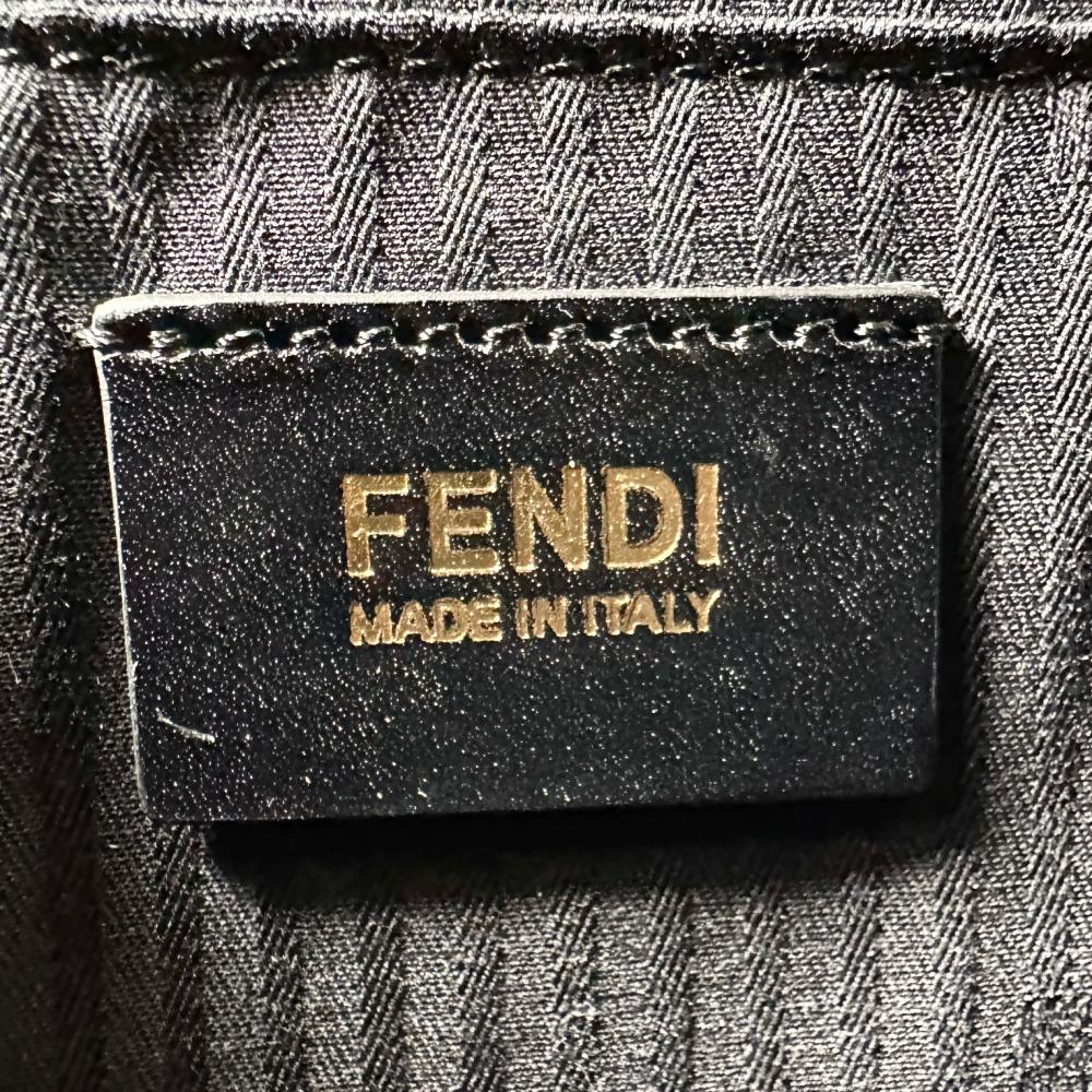 FENDI フェンディ ハンドバッグ プチ トゥージュール 2WAY カーフ ブラック 黒 ゴールド金具 レディース【中古品】