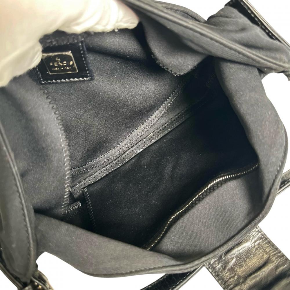 FENDI フェンディ ショルダーバッグ マンマバゲット ワンショルダー FFロゴ 26569 コットンジャージー ブラック 黒 シルバー金具 レディース【中古品】
