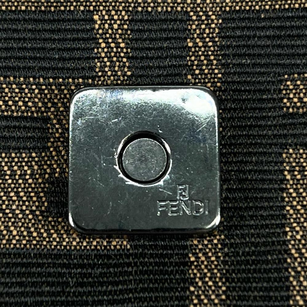 FENDI フェンディ ショルダーバッグ ズッカ マンマバケット ロゴマグネット 8BR001 キャンバス レザー ブラウン 茶 シルバー金具 レディース【中古品】
