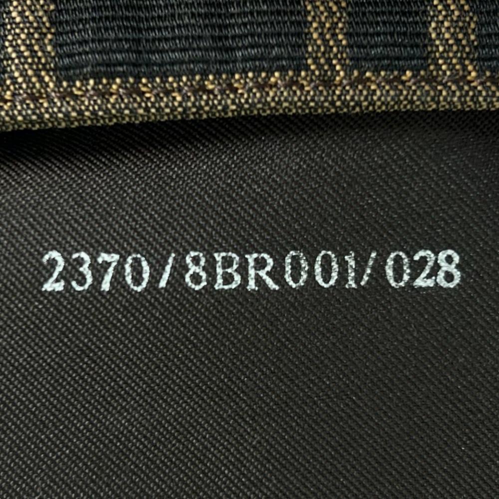 FENDI フェンディ ショルダーバッグ ズッカ マンマバケット ロゴマグネット 8BR001 キャンバス レザー ブラウン 茶 シルバー金具 レディース【中古品】