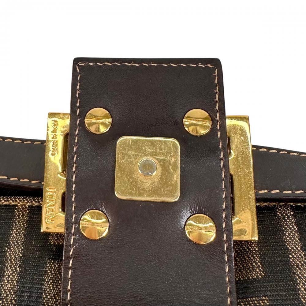 FENDI フェンディ ショルダーバッグ ズッカ マンマバケット FFロゴ ナイロン ブラウン 茶 ゴールド金具 レディース【中古品】