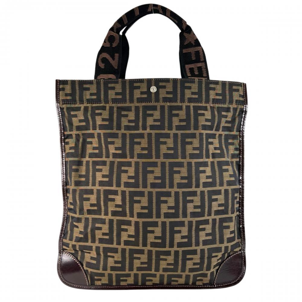 FENDI フェンディ トートバッグ ズッカ モノグラム柄 26555 ナイロン ブラウン 茶 レディース【中古品】