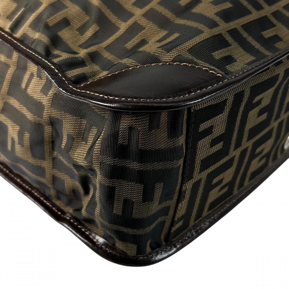 FENDI フェンディ トートバッグ ズッカ モノグラム柄 26555 ナイロン ブラウン 茶 レディース【中古品】