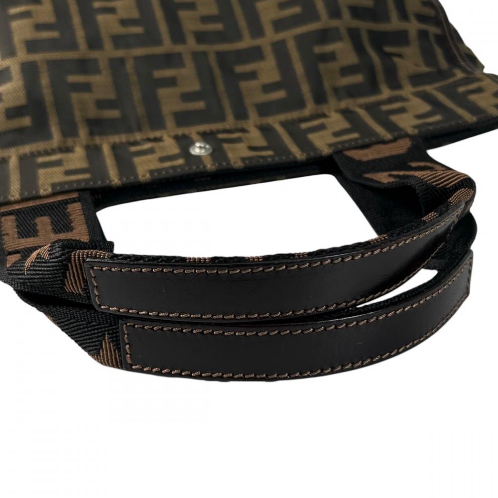 FENDI フェンディ トートバッグ ズッカ モノグラム柄 26555 ナイロン ブラウン 茶 レディース【中古品】