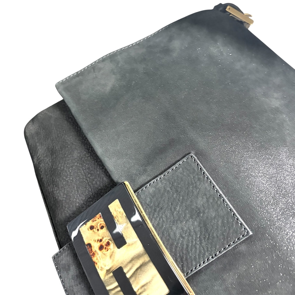 FENDI フェンディ ハンドバッグ ビッグマンマバケット 8BR638 レザー ブラック 黒 ゴールド金具 レディース【中古品】