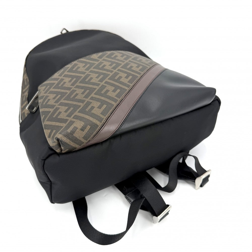FENDI フェンディ リュック ズッカ バックパック 7VZ042 ナイロン レザー ブラウン 茶 ブラック 黒 シルバー金具 メンズ【中古品】