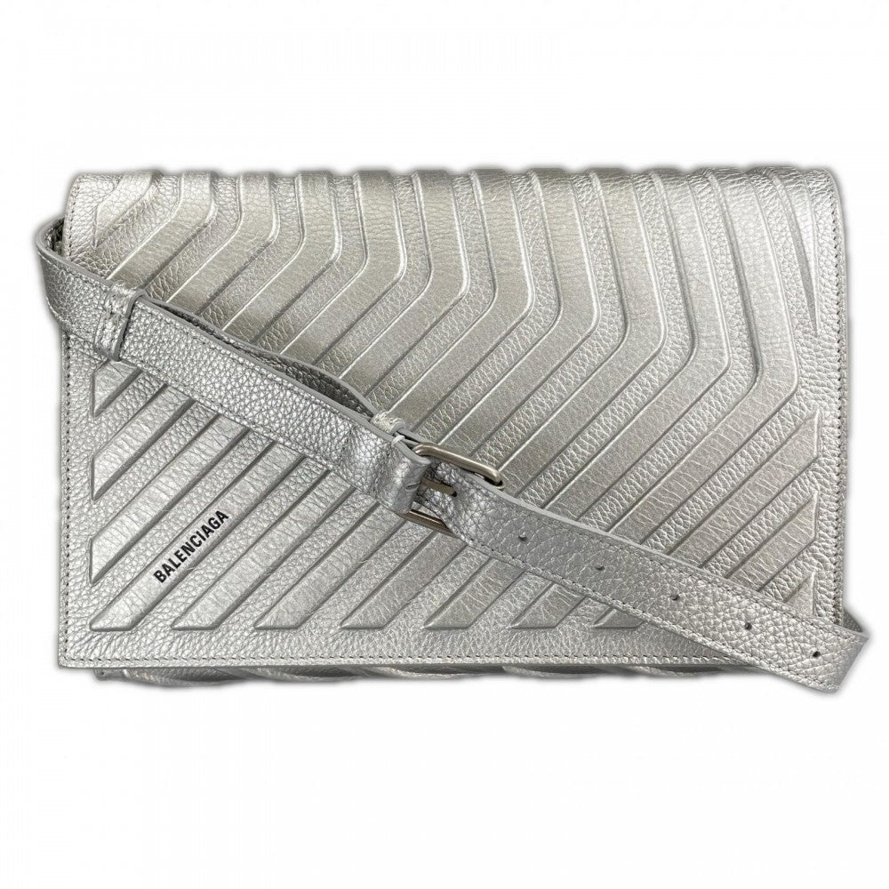 BALENCIAGA バレンシアガ ショルダーバッグ カー フラップバッグ グレインカーフレザー シルバー シルバー金具 メンズ【中古品】