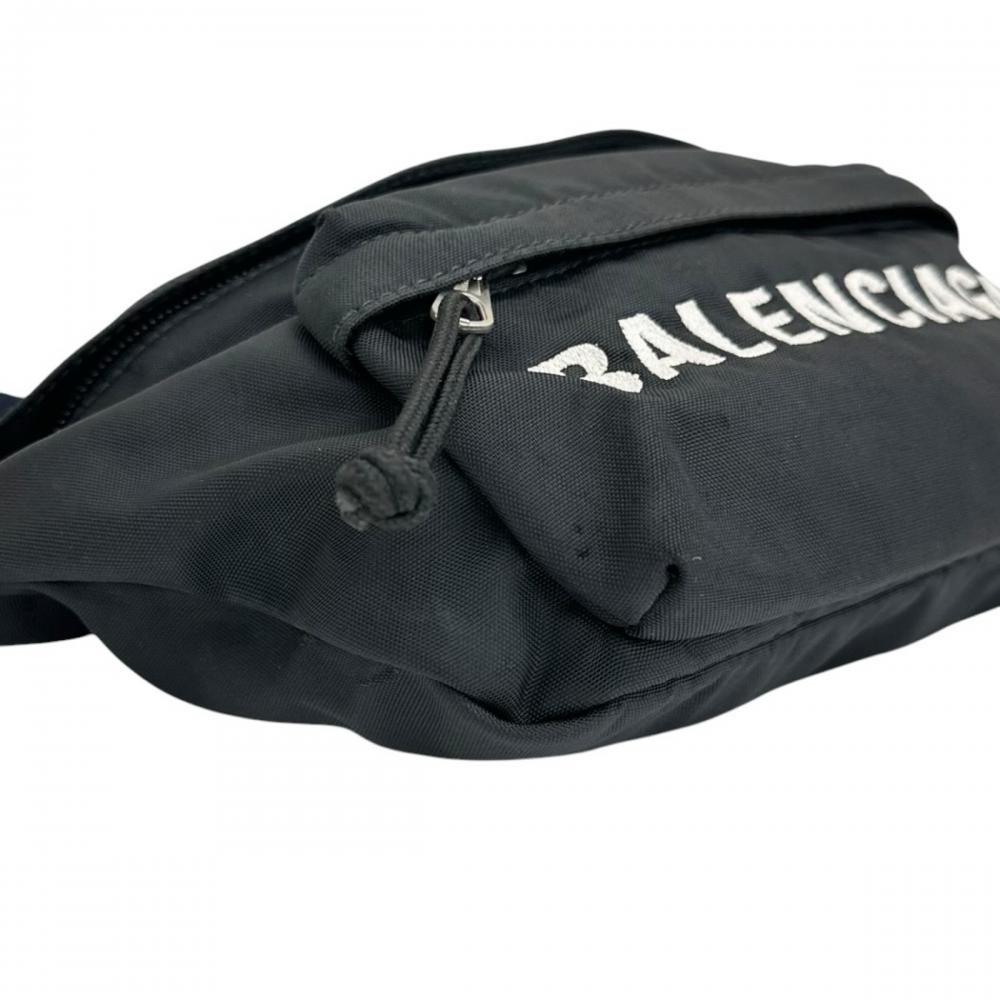 BALENCIAGA バレンシアガ ボディバッグ ウィールベルトバッグ 533009 ナイロン ブラック 黒 ダークブルー シルバー金具 メンズ【中古品】