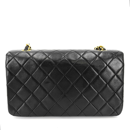 CHANEL シャネル ショルダーバッグ マトラッセ23 フルフラップ ココマーク ターンロック ラムスキン ブラック 黒 ゴールド金具 レディース【中古品】