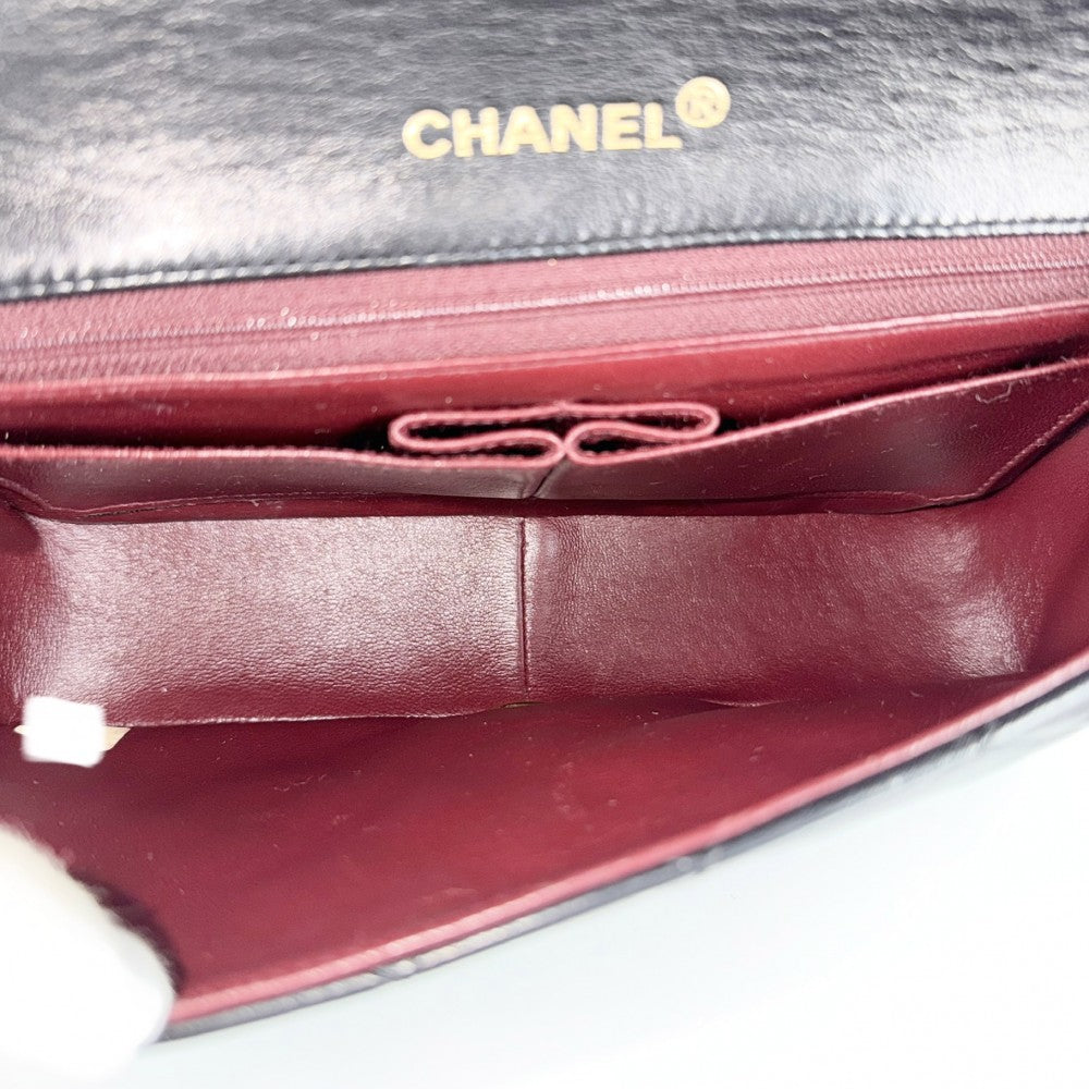 CHANEL シャネル ショルダーバッグ マトラッセ23 フルフラップ ココ