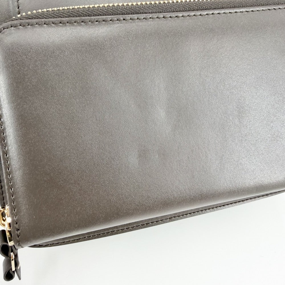 Salvatore Ferragamo サルヴァトーレフェラガモ ショルダーバッグ ヴァラリボン チェーンショルダー レザー ブラウン 茶 ゴールド金具 レディース【中古品】