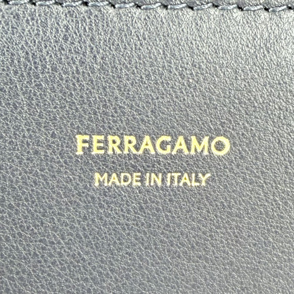 Salvatore Ferragamo サルヴァトーレフェラガモ 2WAY ハグ トートバッグ ショルダーバック レザー ネイビー 紺 ゴールド金具 レディース【中古品】