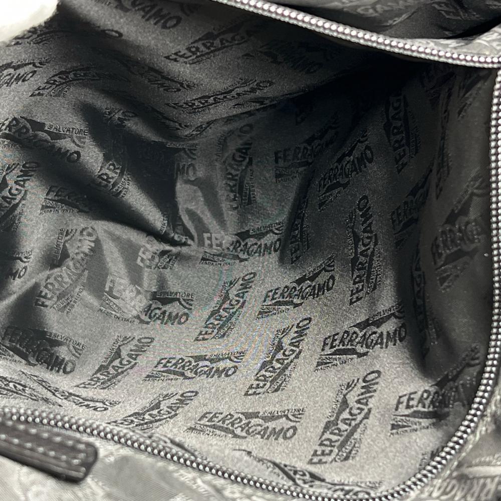 Salvatore Ferragamo サルヴァトーレフェラガモ トートバッグ ナイロン レザー パープル 紫
 ブラック 黒 シルバー金具 レディース【中古品】