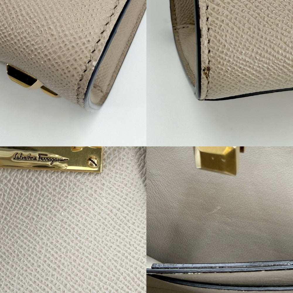 Salvatore Ferragamo サルヴァトーレフェラガモ 2WAY ガンチーニ スタジオバッグ ボックスXS ハンドバッグ ショルダーバッグ レザー ベージュ ゴールド金具 レディース【中古品】