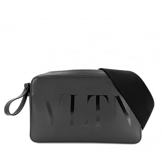 Valentino Garavani ヴァレンティノ・ガラヴァーニ ショルダーバッグ クロスボディバッグ レザー ブラック 黒 ブラック金具 レディース【中古品】
