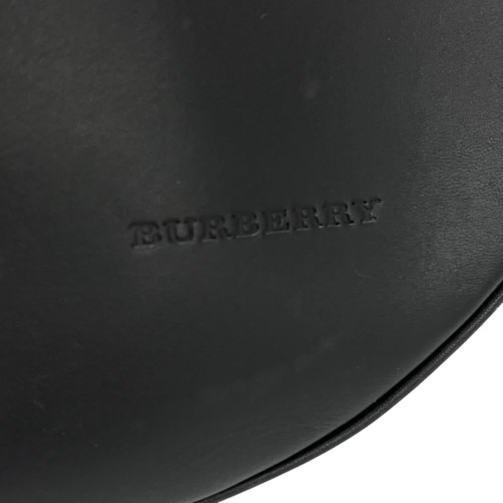 BURBERRY バーバリー ショルダーバッグ ノバチェック ワンショルダー ハーフムーン レザー ブラック 黒 シルバー金具 レディース【中古品】