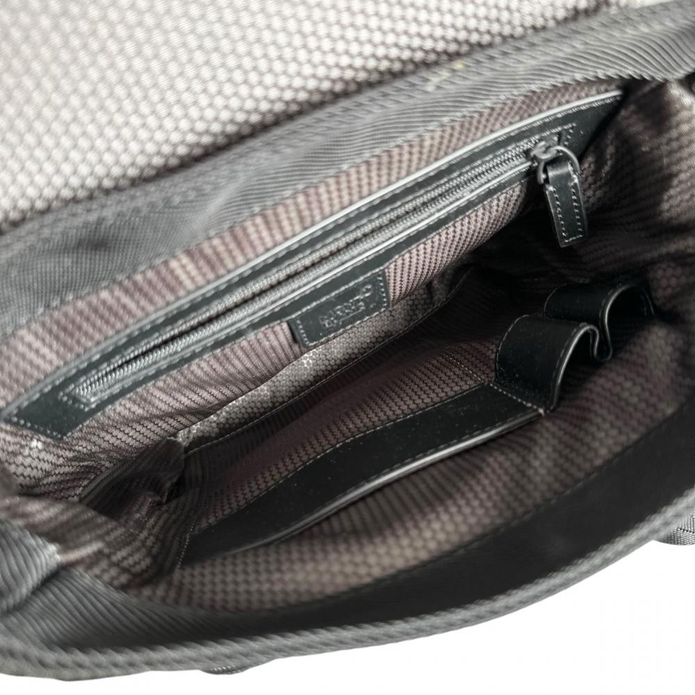 MONTBLANC モンブラン ショルダーバッグ フラップレポーター ナイトフライト BA417 レザー ブラック 黒 ブラック金具 メンズ【中古品】