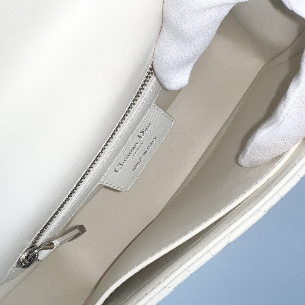 Dior ディオール ショルダーバッグ カナージュ Dior Caro バッグ スモール カロ チェーン レザー かばん 鞄 レザー ホワイト 白 シルバー金具 レディース【中古品】