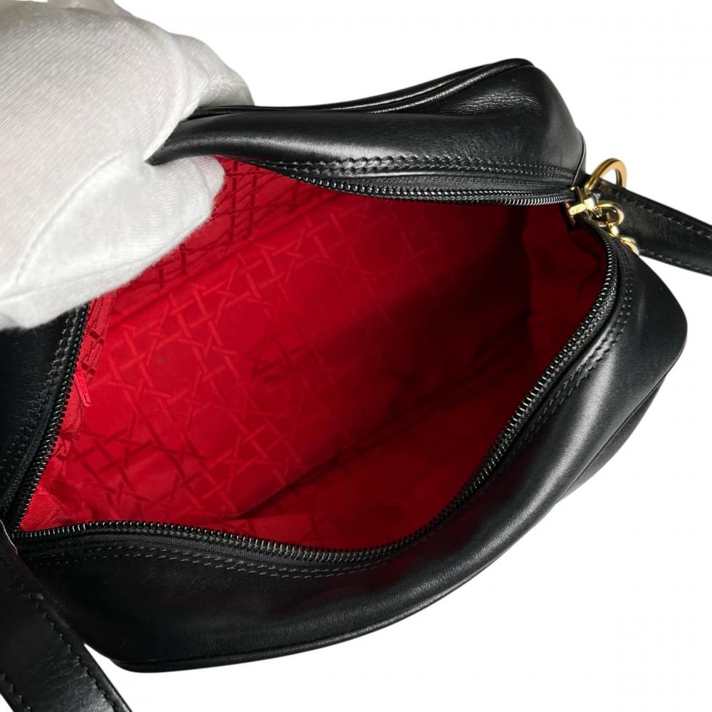 Christian Dior クリスチャンディオール ショルダーバッグ ロゴチャーム レザー ブラック 黒 ゴールド金具 レディース【中古品】