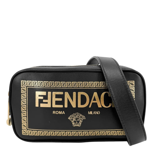 VERSACE ヴェルサーチ ショルダーバッグ FENDACE フェンダーチェ フェンディコラボ メデューサ 7M0258 レザー ブラック 黒 ゴールド ゴールド金具 レディース【中古品】