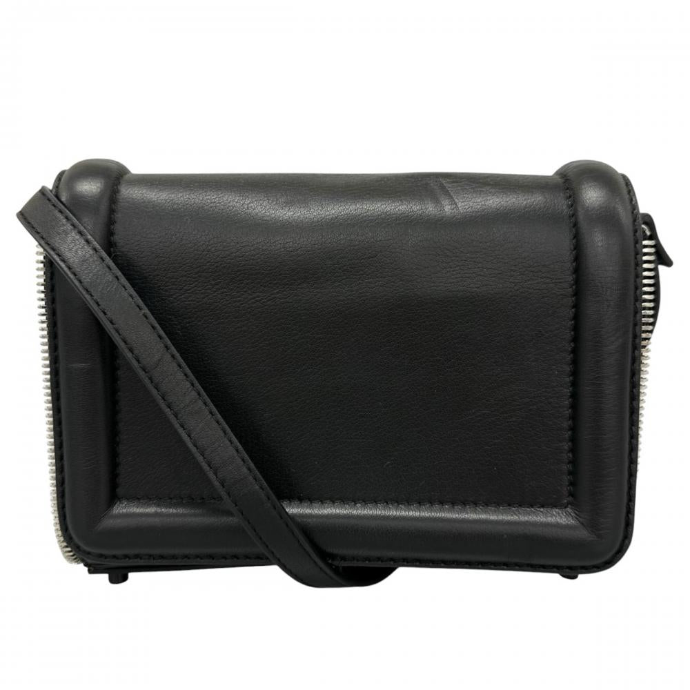 DIESEL ディーゼル ショルダーバッグ BIGロゴ クロスボディ X07746 レザー ブラック 黒 シルバー金具 レディース【中古品】