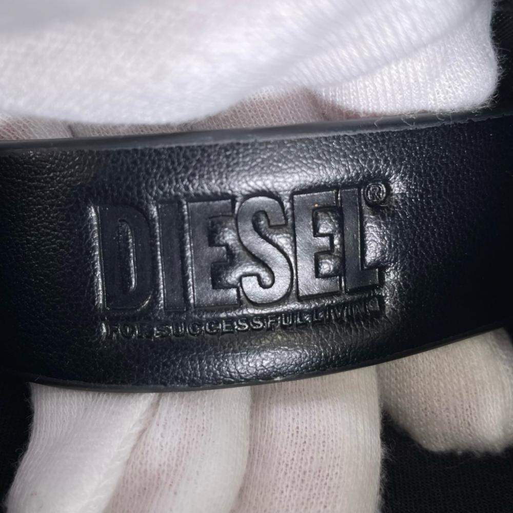 DIESEL ディーゼル ショルダーバッグ ホリディー ロゴバッグ X10260 ポリウレタン ブラック 黒 シルバー金具 メンズ【中古品】