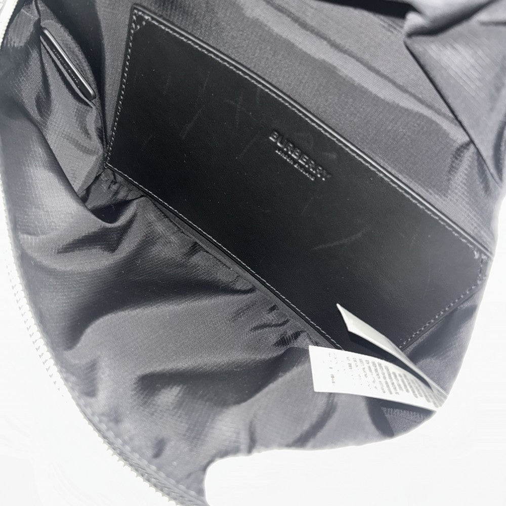 【開店SALE】 BURBERRY バーバリー ボディバッグ バムバッグ 8049095 ナイロン ブラック 黒 シルバー金具 メンズ【中古品】