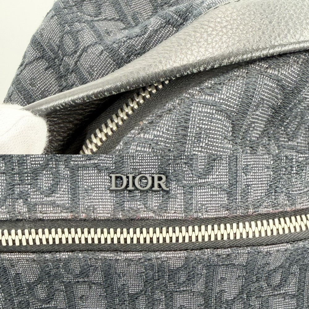 DIOR HOMME ディオール・オム リュック オブリーク Rider バックパック トラベル かばん 鞄 1VOBA088YKY ディオールオブリークジャカード ネイビー 紺 ブラック 黒 シルバー金具 ユニセックス【中古品】