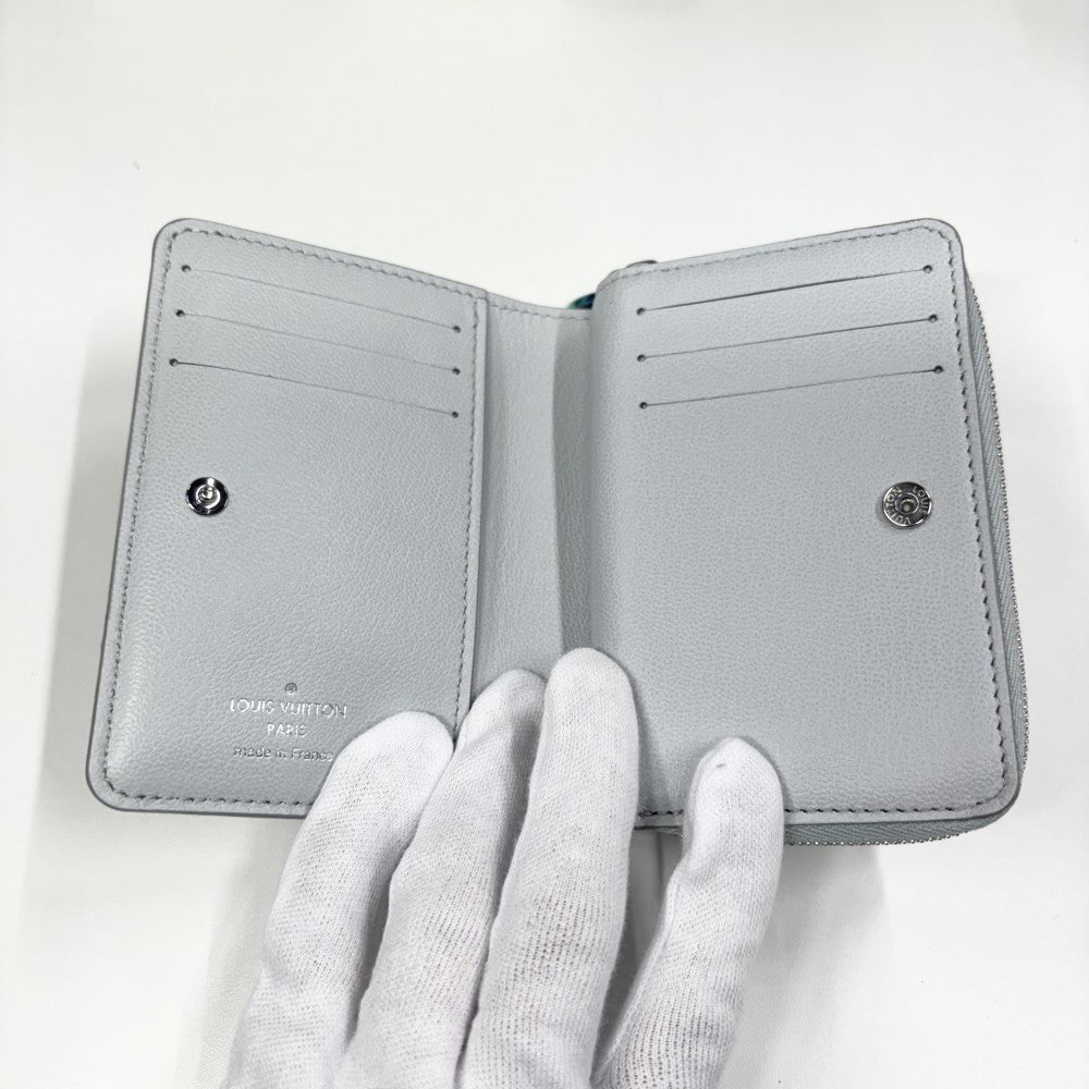 【開店SALE】 LOUIS VUITTON ルイヴィトン 二つ折り財布 モノグラムエンボス ポルトフォイユ・ルー コンパクトウォレット ミニ財布 オーロラ M82768 ブルーグレー系 シルバー金具 レディース【中古品】
