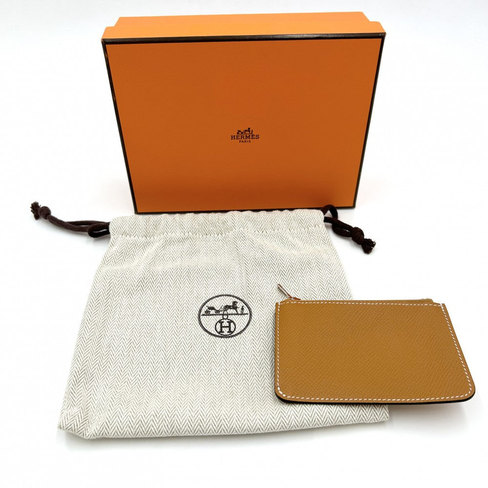 【開店SALE】 HERMES エルメス 二つ折り財布 コンスタンス スリムウォレット コンパクト 財布 Hロゴ B刻印 ヴォーエプソン ブラウン 茶 シルバー金具 レディース 2023年【中古品】