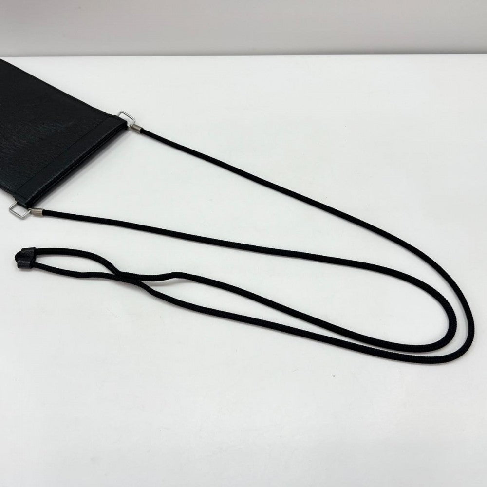 ショルダーバッグ Maison Margiela メゾンマルジェラ スマートフォンポーチ フォンケース S55UI0207 ブラック 黒 シルバー金具 レディース【中古品】