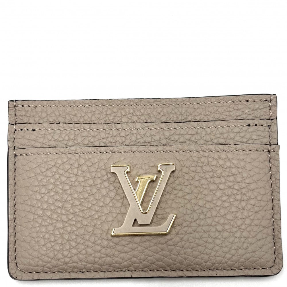 【開店SALE】 LOUIS VUITTON ルイヴィトン カードケース ポルト カルト・カプシーヌ 定期入れ 小物 ベージュ パスケース M11458 トリヨンレザー ガレ ゴールド金具 レディース【中古品】