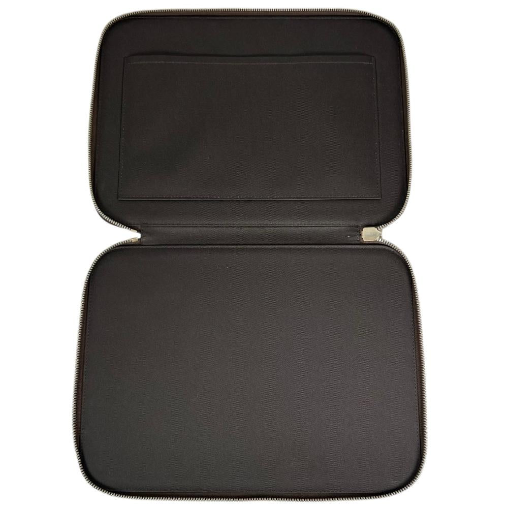 LOUIS VUITTON ルイヴィトン クラッチバッグ ホライゾン・ラップトップ・スリーブ モノグラム PCケース M42666 モノグラムキャンバス ブラウン 茶 シルバー金具 メンズ【中古品】
